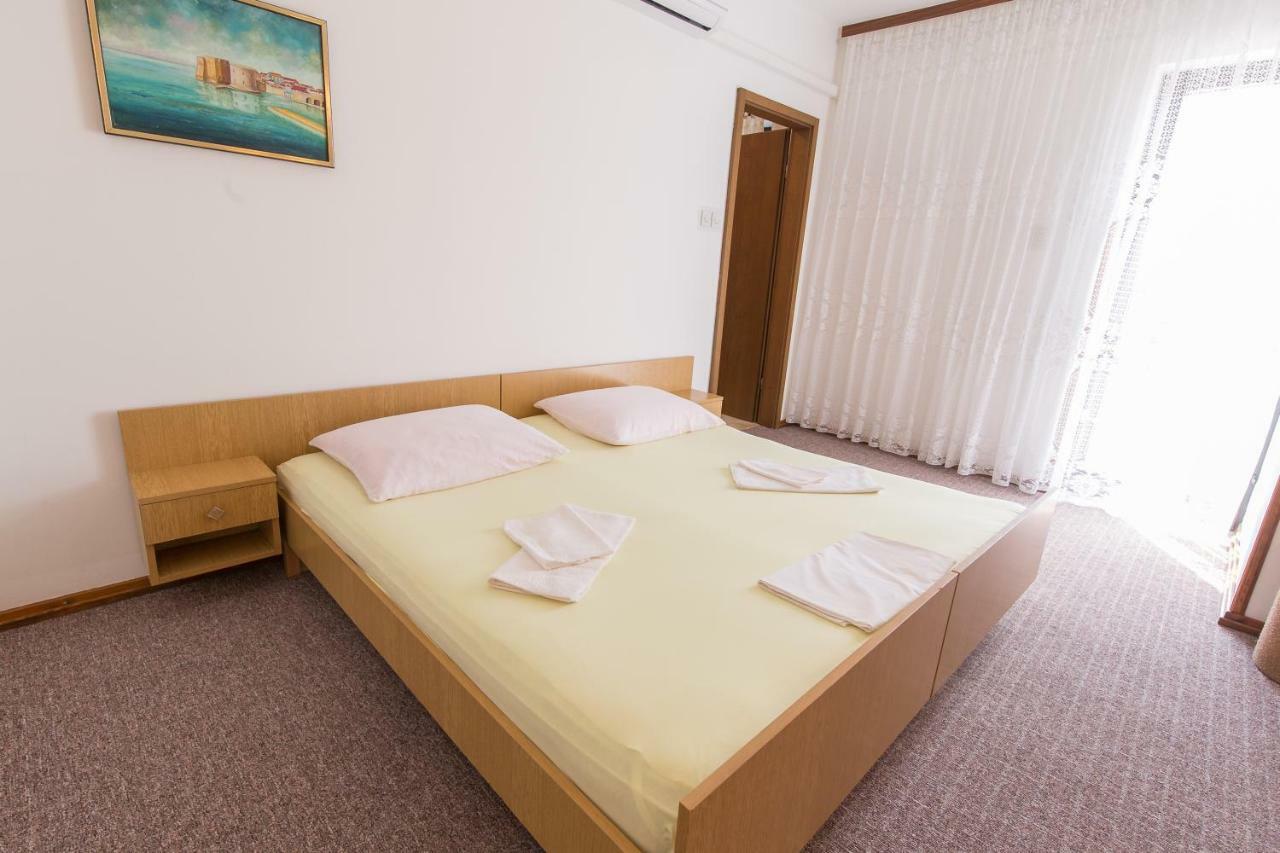 Rooms Nada セニ エクステリア 写真